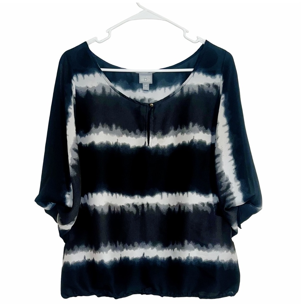 Converse One Star Woman’s Black and White Tie Die Split Sleeve Blouse